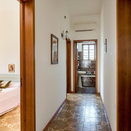 Villetta Lucia Taviano  Exterior foto